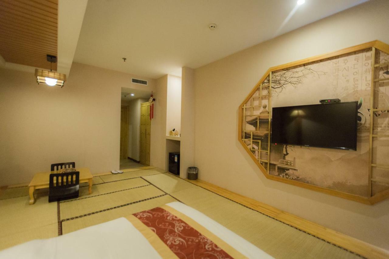 Harbin Walker Coffee Hotel Extérieur photo